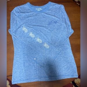 Salt Life sun shirt with pineapples XL 🍍